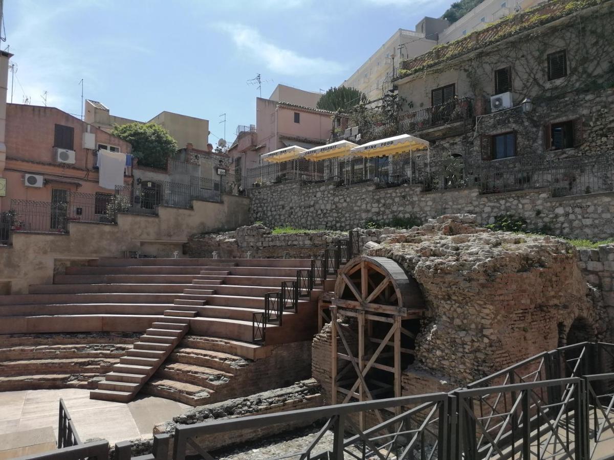 Al Bajah Loft Monovano Con Requisiti Hotel Taormina Exterior foto